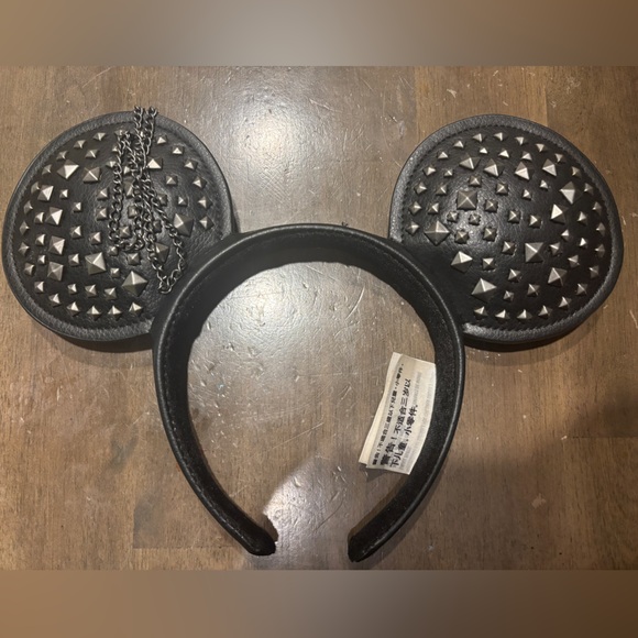 Disney Accessories - 2 Mickey Ears - Disney Parks
